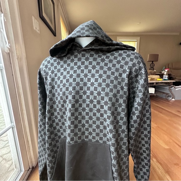 BNWT Moncler sweatshirt xl - Picture 12 of 16